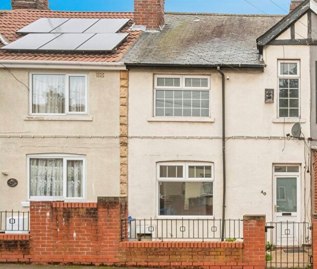 3 Bedroom Terraced House For Sale In Princes Crescent, Edlington, Doncaster, DN12