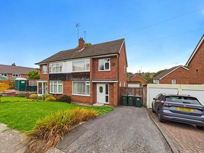 3 Bedroom Semi-Detached House For Sale In Tredington Road, Mount Nod, Coventry, CV5