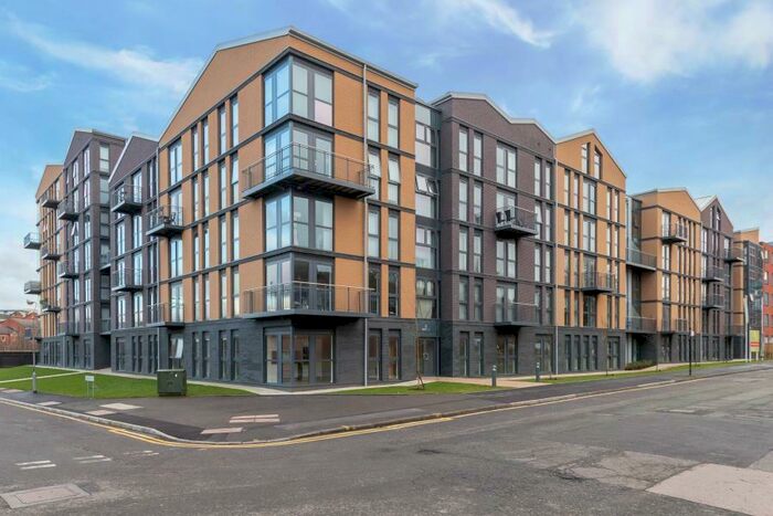 2 Bedroom Apartment To Rent In Arden Gate, William Street, Birmingham, B15