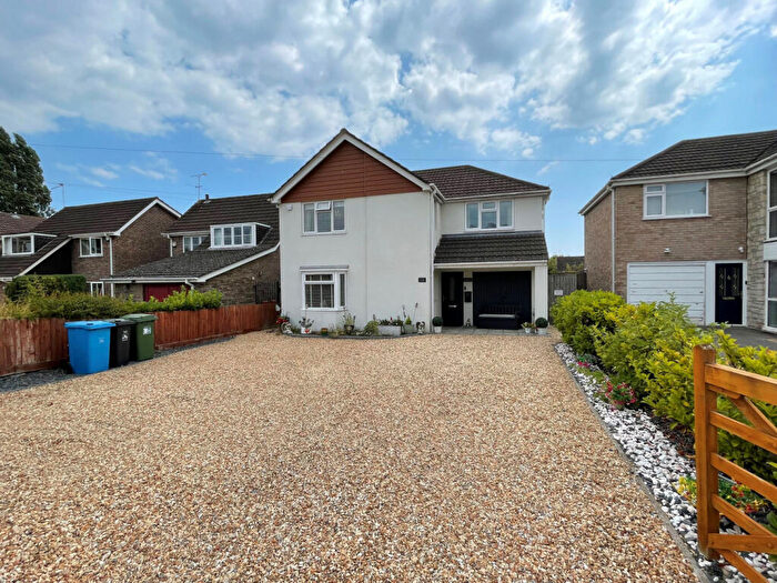 5 Bedroom Detached House For Sale In West Way, Broadstone, Dorset, BH18