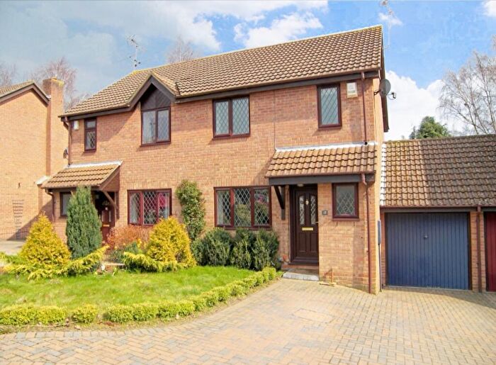 3 Bedroom House To Rent In Denham Close, Canford Heath, BH17