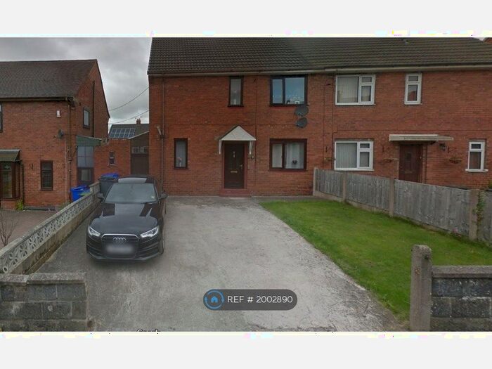 3 Bedroom Semi-Detached House To Rent In Larch Grove, Stoke-On-Trent, ST3