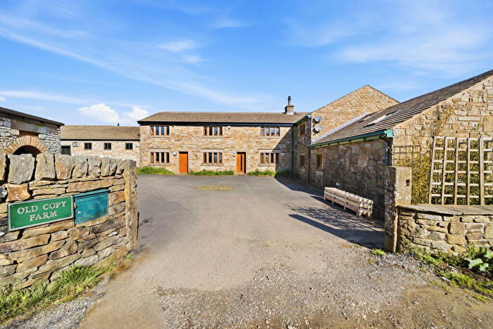 4 Bedroom Barn Conversion For Sale In Glen View Road, Burnley, BB11