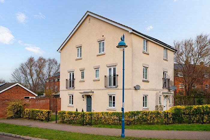 4 Bedroom Semi-Detached House For Sale In Greenhaze Lane, Great Cambourne, CB23