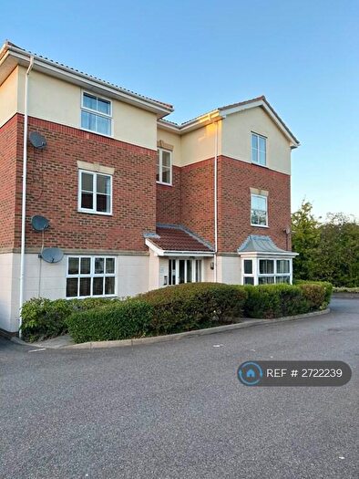 2 Bedroom Flat To Rent In Chafford Hundred, Grays, RM16