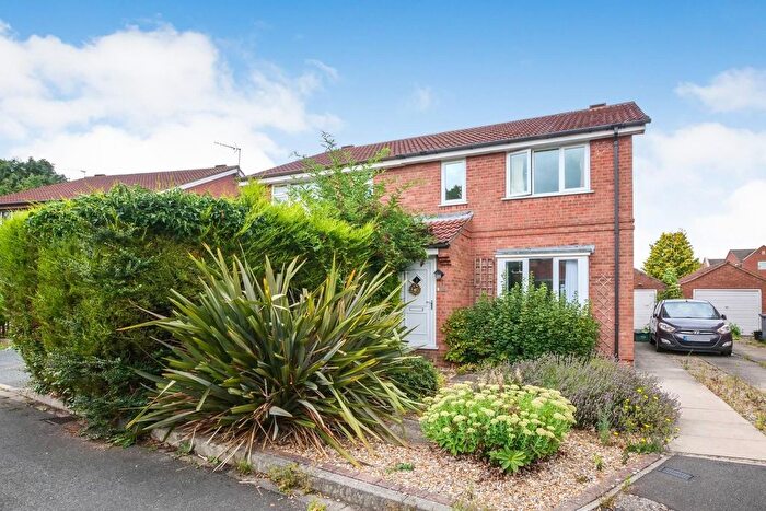 3 Bedroom Semi-Detached House For Sale In Prestwick Court, York, YO26
