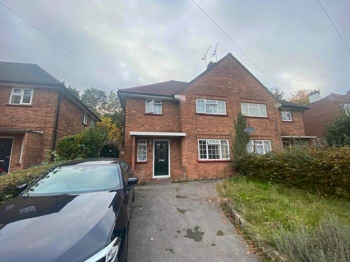 3 Bedroom Semi-Detached House To Rent In Spring Rise, Egham TW20