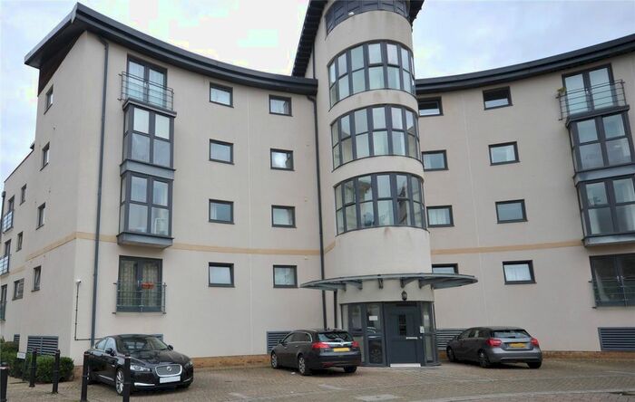 2 Bedroom Flat To Rent In Pasteur Drive, Swindon, SN1