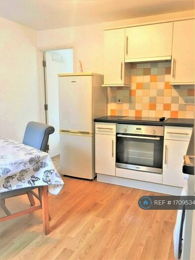 1 Bedroom Flat To Rent In Headington, Headington, Oxford, OX3