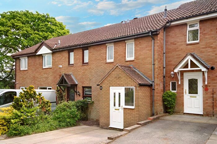 2 Bedroom Terraced House For Sale In Bankhill Drive, Lymington, SO41