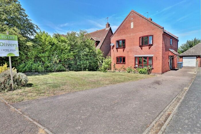 4 Bedroom Detached House To Rent In Old Station Road, Halesworth, Suffolk, IP19