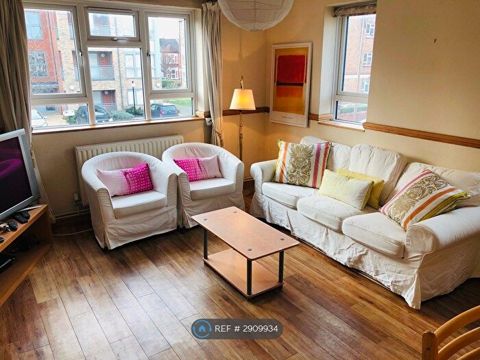 4 Bedroom Flat To Rent In Melody Road, London, SW18