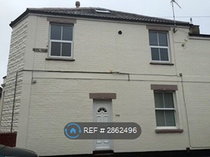 2 Bedroom Flat To Rent In Bedminster, Bristol, BS3