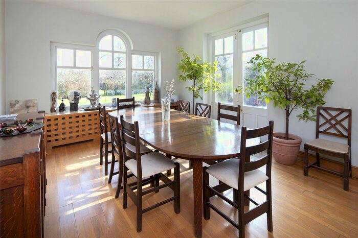 6 Bedroom Detached House For Sale In Charlbury Road, Oxford OX2