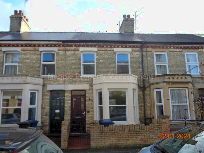 3 Bedroom Terraced House To Rent In Cambridge, CB4