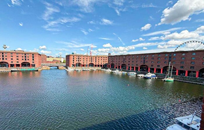 2 Bedroom Flat For Sale In Albert Dock, Liverpool, L3