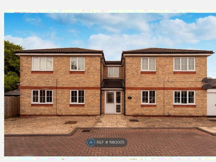 1 Bedroom Flat To Rent In Keogh House, Swindon, SN2