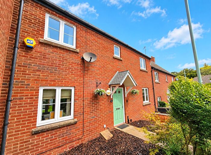 4 Bedroom Property For Sale In Phelps Mill Close, Dursley, GL11