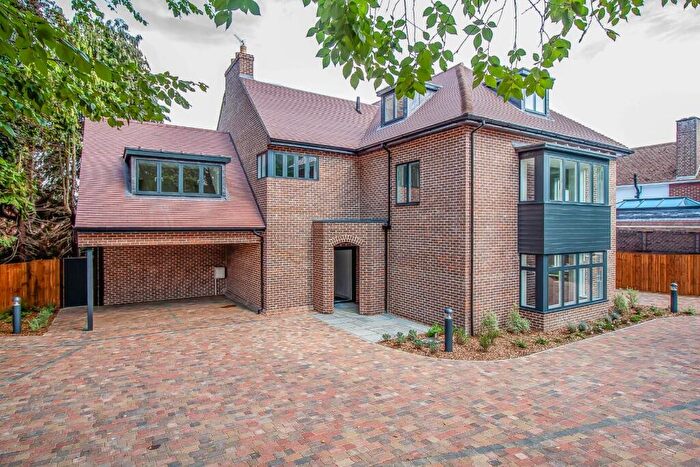 2 Bedroom Apartment To Rent In Hills Court, Hills Road, Cambridge, CB2