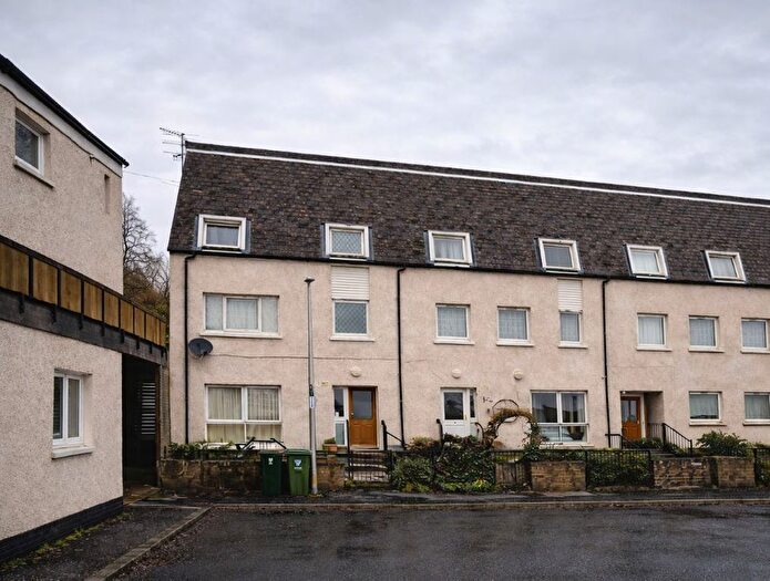 3 Bedroom Maisonette For Sale In Catmoor Court, Scone, Perth, Perthshire, PH2