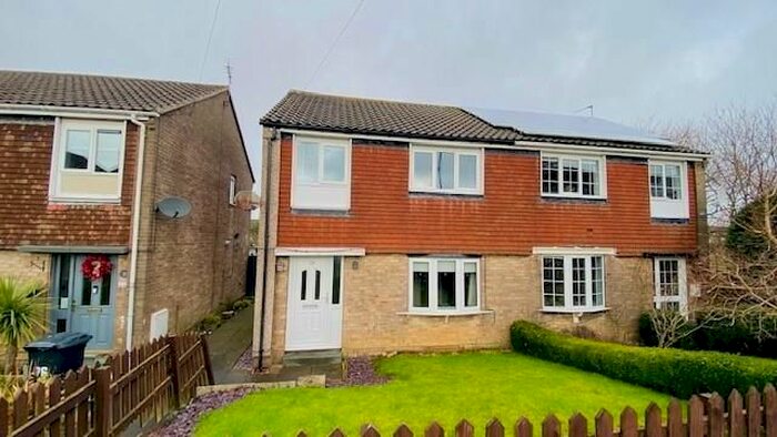 3 Bedroom Semi-Detached House To Rent In Birch Tree, Stocksbridge, Sheffield, S36