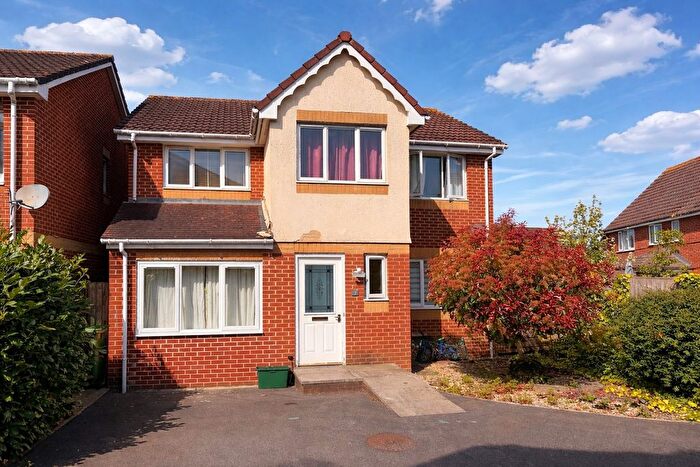 5 Bedroom Detached House For Sale In Wheelers Patch, Emersons Green, Bristol, BS16