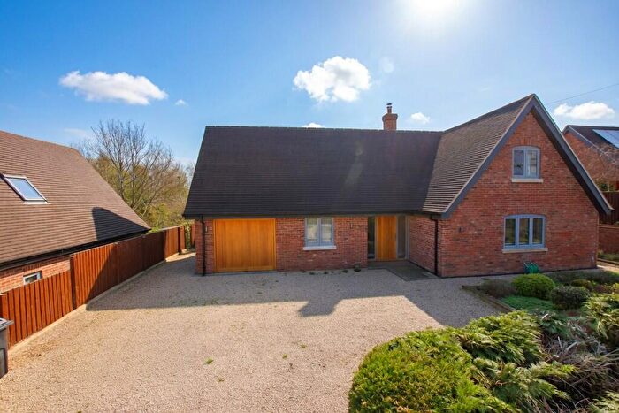 3 Bedroom Detached House For Sale In Worthington Lane, Breedon-on-the-hill, DE73