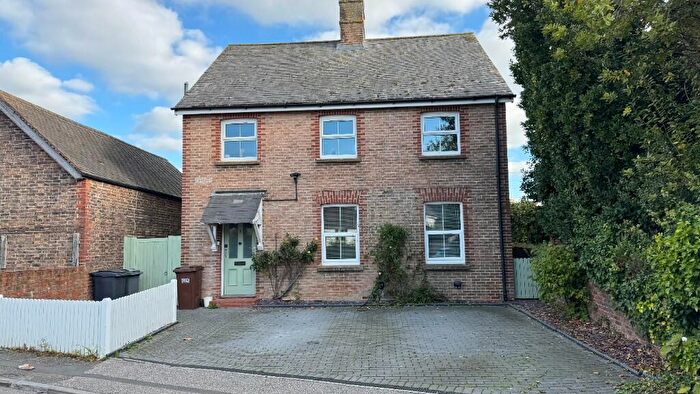 3 Bedroom Detached House To Rent In Garfield Road, Hailsham, East Sussex, BN27