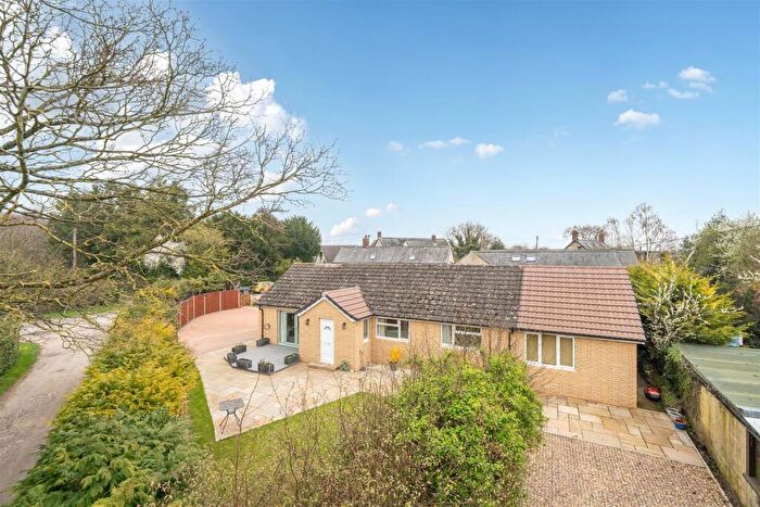 3 Bedroom Detached Bungalow For Sale In Juniper Hill, NN13