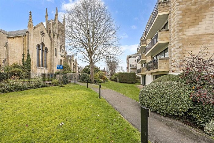 3 Bedroom Flat For Sale In Western Road, Cheltenham, GL50