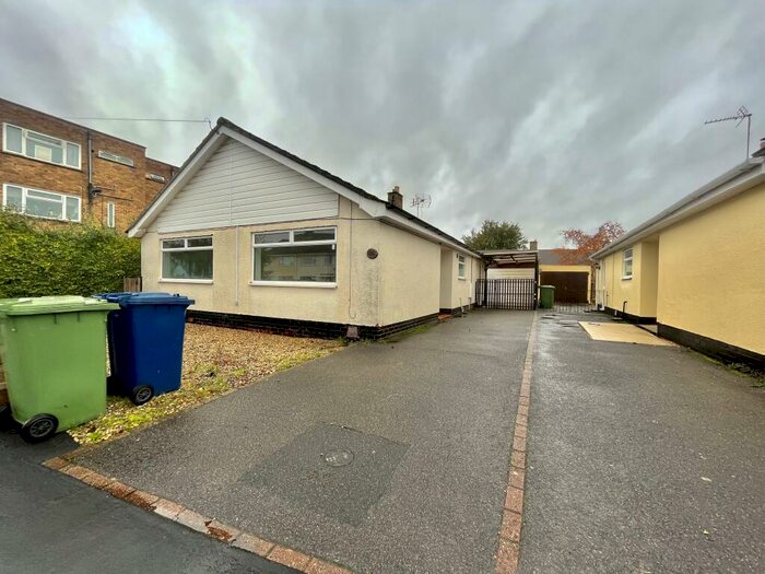 3 Bedroom Bungalow To Rent In Grounds Avenue, March, PE15