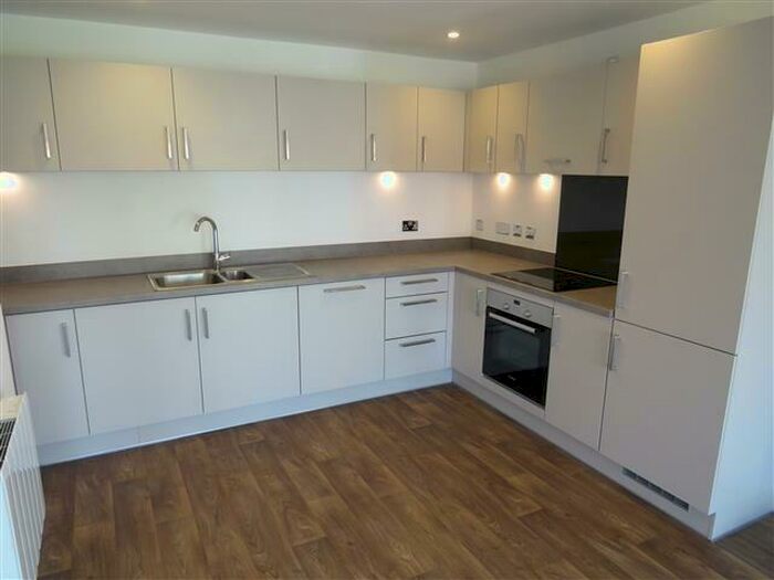 2 Bedroom Apartment To Rent In Bell Barn Road, Birmingham, B15