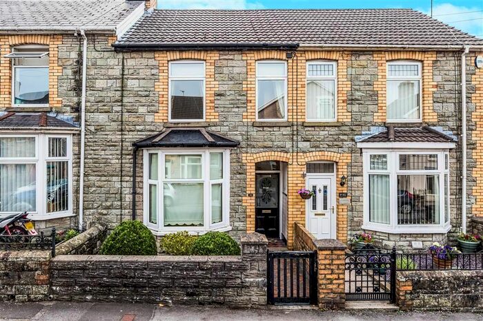 2 Bedroom Property To Rent In Morfa Street, Bridgend CF31