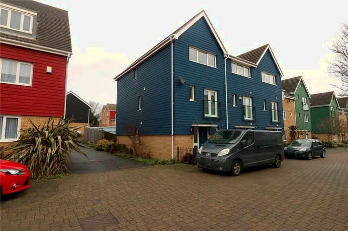3 Bedroom End Of Terrace House To Rent In Athena Close, Southend-on-Sea, Essex, SS2