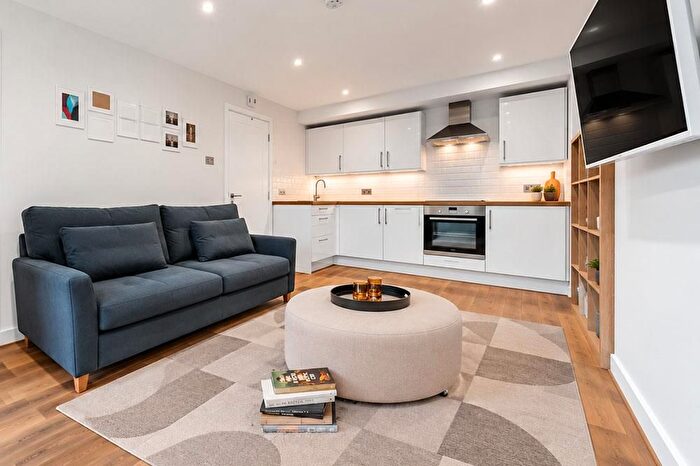 1 Bedroom Flat To Rent In Crawford Place, Marylebone, London, W1H