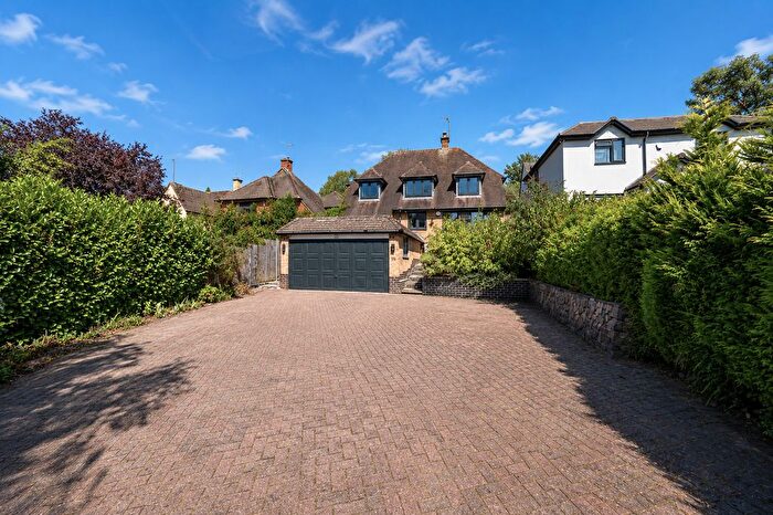 4 Bedroom Detached House For Sale In Fairefield Crescent, Glenfield, Leicester, Leicestershire, LE3