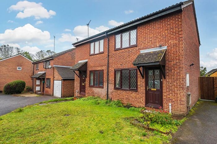 2 Bedroom Semi-Detached House To Rent In North Abingdon, Oxfordshire, OX14