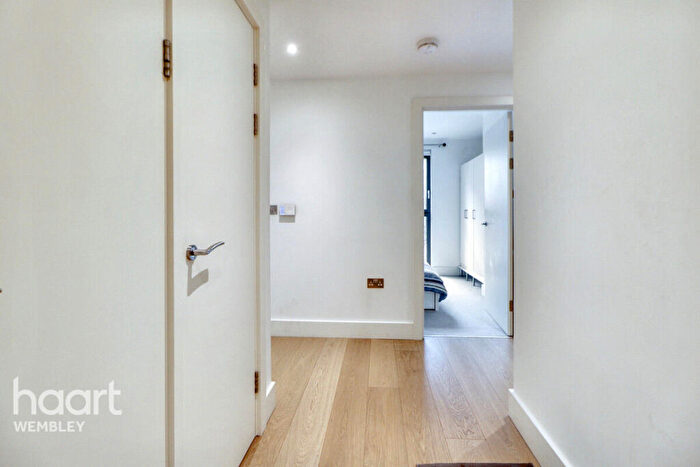 2 Bedroom Apartment For Sale In Wembley Park, HA9