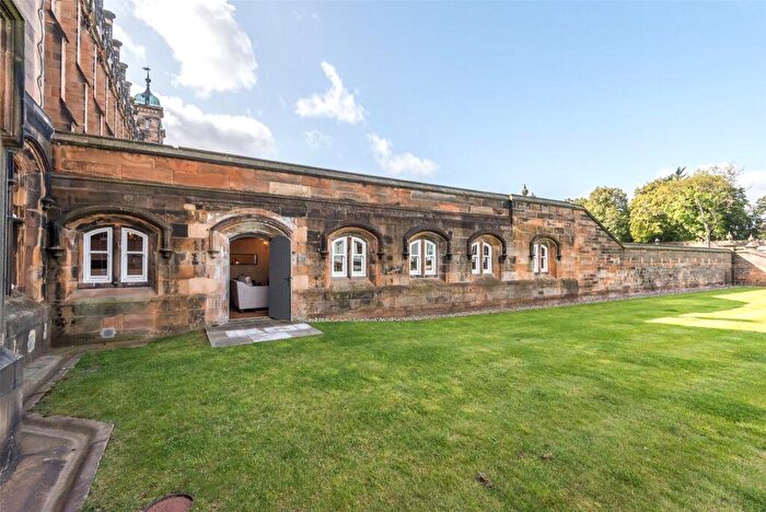 2 Bedroom Apartment For Sale In Donaldson Drive, Edinburgh, Midlothian, EH12