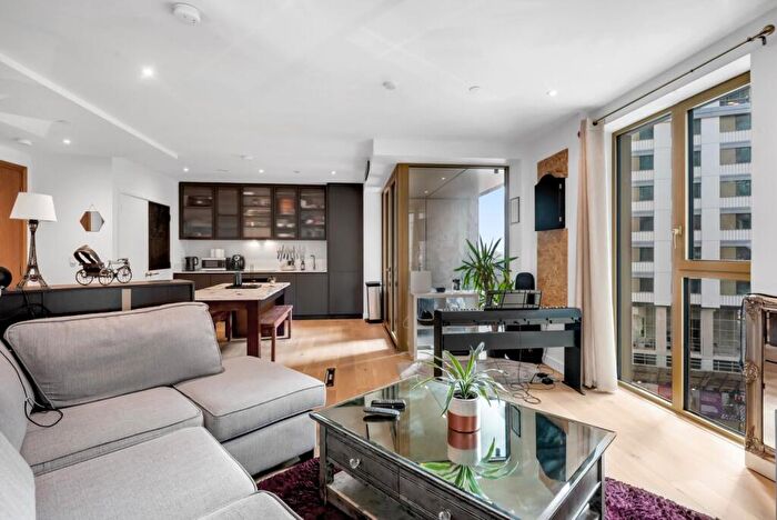 1 Bedroom Apartment To Rent In Ashley Road, London, N17