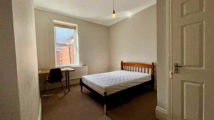 5 Bedroom Maisonette To Rent In Mayfair Road, Newcastle Upon Tyne, NE2