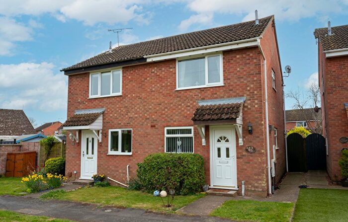 2 Bedroom Semi Detached House For Sale In St. Martins Green, Trimley St. Martin, IP11