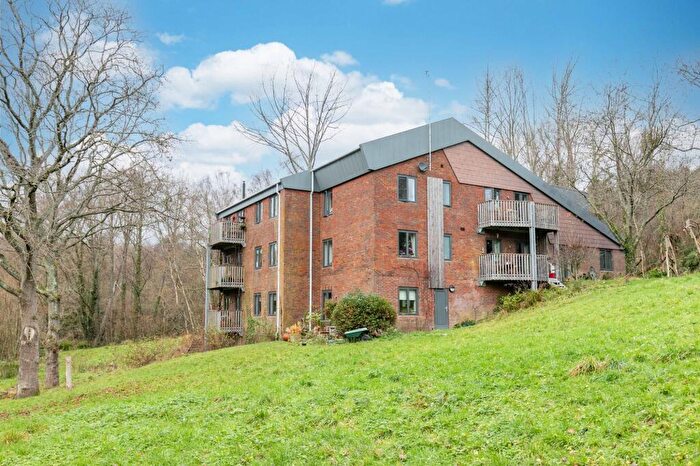 1 Bedroom Apartment For Sale In Hartfield Road, Emerson College Hartfield Road, RH18