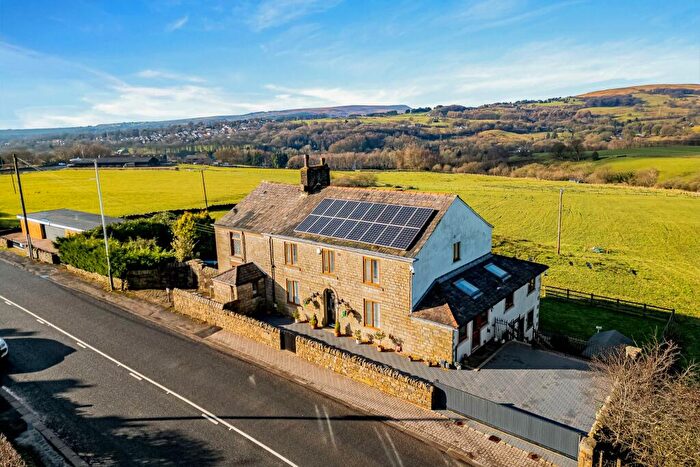 3 Bedroom Semi-Detached House For Sale In The Old Lamb Inn, Bradshaw Road, Bolton, BL2