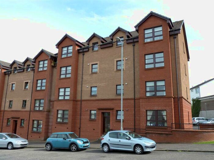 2 Bedroom Flat To Rent In Wellpark Court Roxburgh Street Greenock, PA15