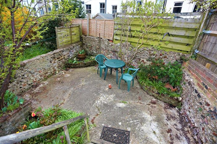 1 Bedroom Flat To Rent In Campbell Road, Brighton, BN1