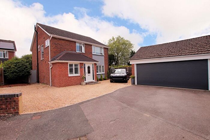 4 Bedroom Detached House For Sale In Denmead, Waterlooville, PO7