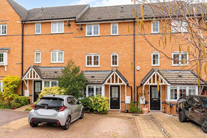 4 Bedroom Terraced House For Sale In Gallows Way, Hertford, Herts, SG13