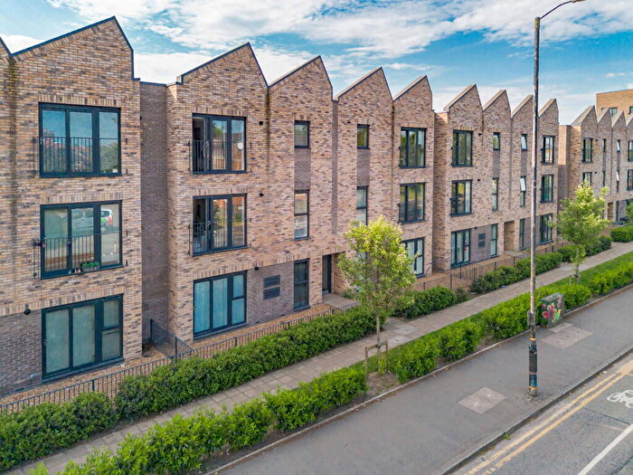 1 Bedroom Apartment To Rent In Talbot Road, Stretford, Manchester, M32