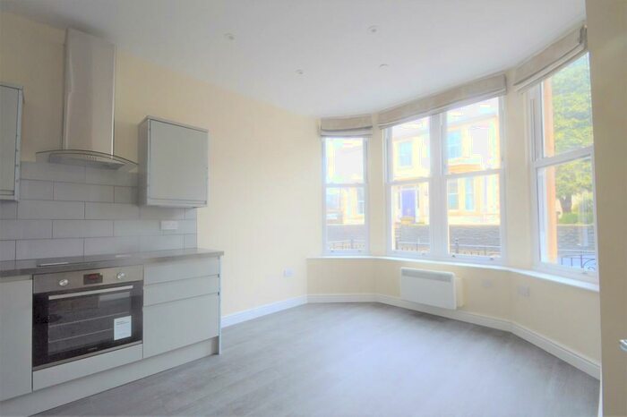 1 Bedroom Ground Flat To Rent In Craig House Apartments, Eastgate, Cowbridge, CF71